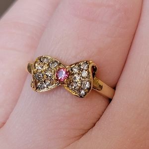 Vintage Bow Ring DAC Clear Diamond Like Stone Pave Center Pink Stone Gold Sz 9 ¼